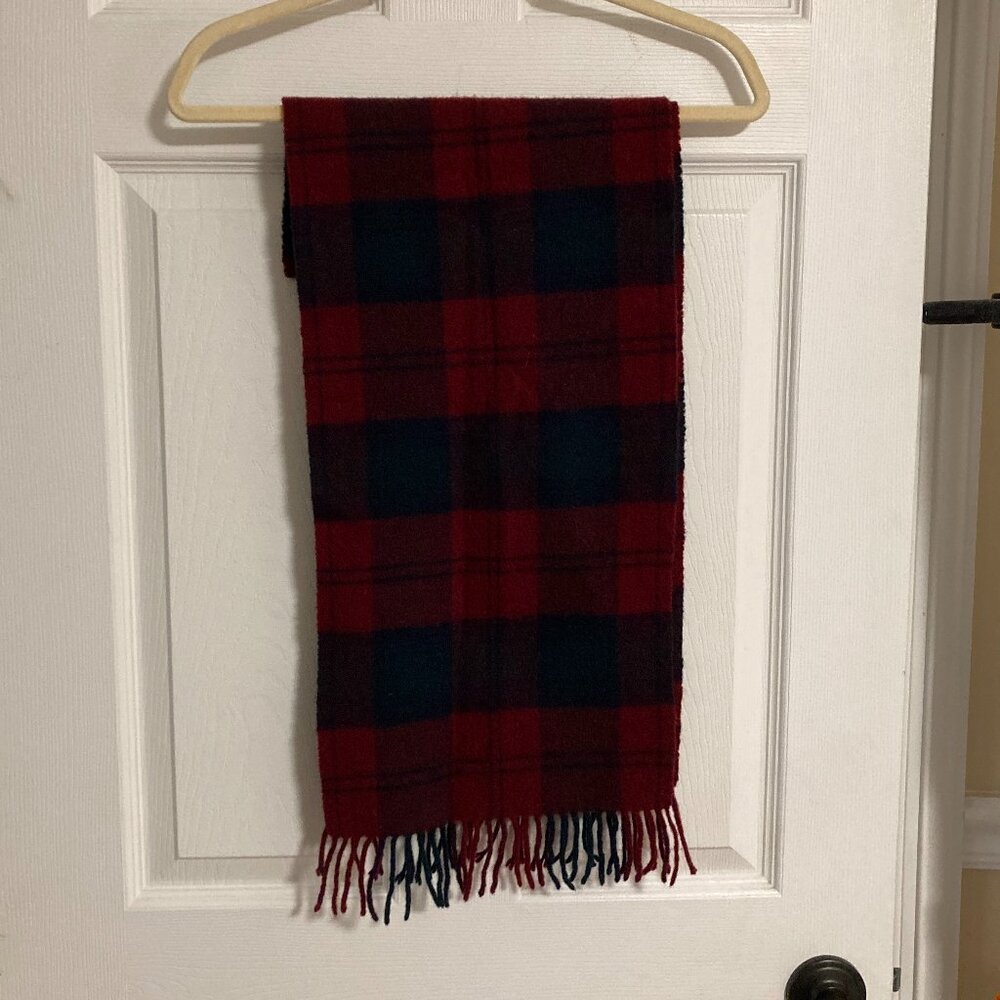 James Pringle Weavers 100% Wool Tartan Plaid Scarf Scotland